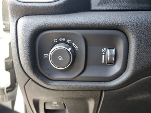 Used 2024 RAM 1500 Laramie image 11