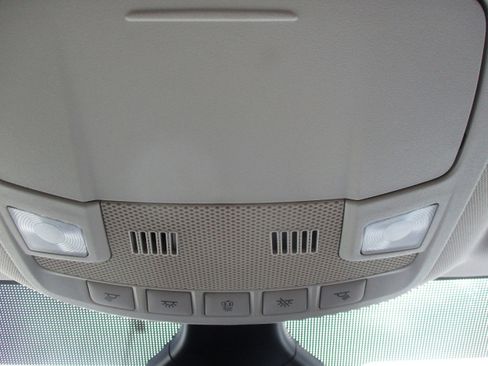 Used 2024 Ford Edge SEL w/ Convenience Package image 28