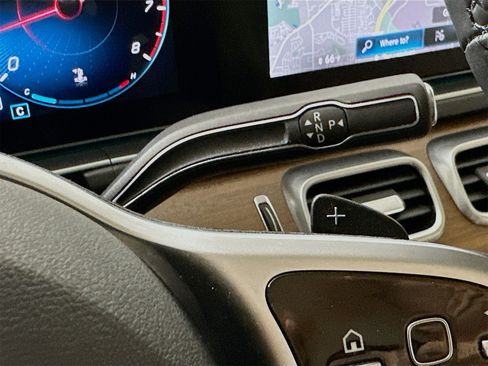 Certified 2021 Mercedes-Benz GLE 350 4MATIC image 18