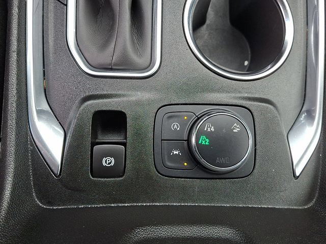 Used 2023 Chevrolet Traverse LT AWD/4WD image 34