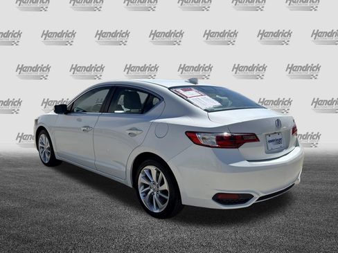 Certified 2016 Acura ILX FWD image 8