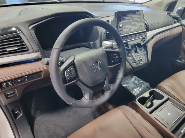 New 2027 Honda Odyssey Touring image 10