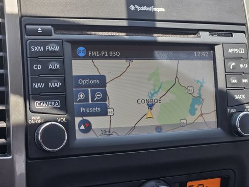 Used 2016 Nissan Frontier SL w/ Moonroof Package RWD image 20