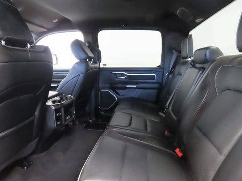 Used 2024 RAM 1500 Laramie AWD/4WD image 18