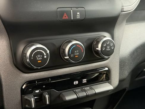 Used 2022 RAM 3500 Tradesman AWD/4WD image 19
