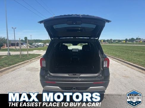 Used 2025 Ford Explorer Platinum w/ LUX Leather Package AWD/4WD image 7