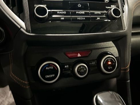 Used 2023 Subaru Crosstrek 2.0i Premium image 18