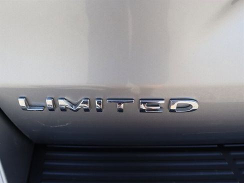 Used 2021 Ford Expedition Max Limited AWD/4WD image 17