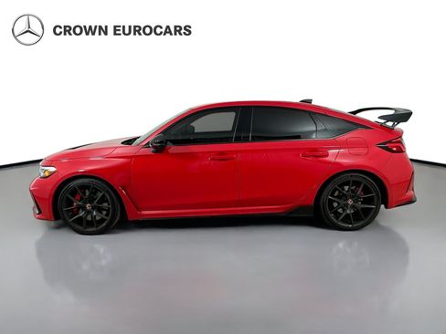 Used 2025 Honda Civic Type R image 5