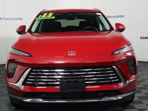 Used 2025 Buick Envision Preferred image 12