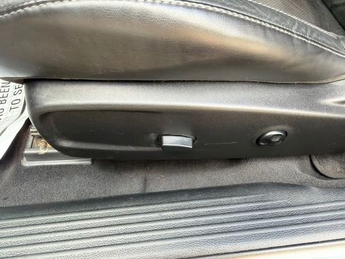 Used 2018 Dodge Challenger SXT Plus RWD image 17