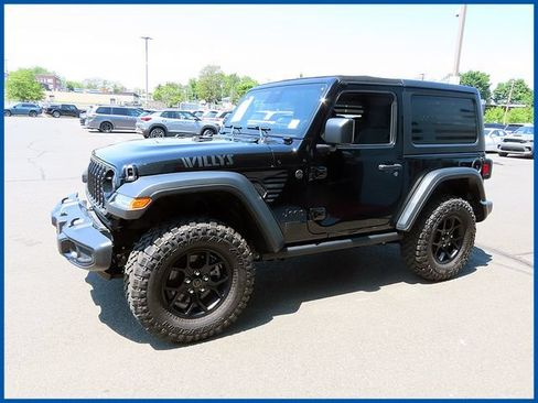 Certified 2025 Jeep Wrangler Sport AWD/4WD image 1