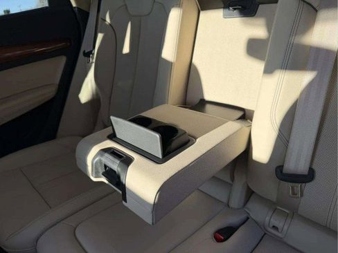 Used 2023 Audi Q5 2.0T Prestige w/ Prestige Package image 25