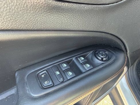 Used 2018 Jeep Compass Limited AWD/4WD image 13