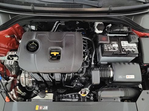 Used 2019 Hyundai Elantra SE FWD image 30