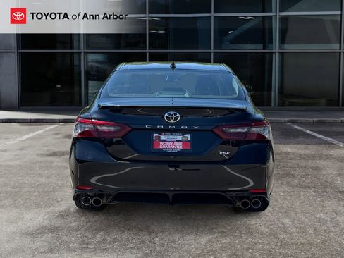 Used 2024 Toyota Camry XSE FWD image 10