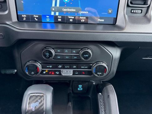 New 2025 Ford Bronco Raptor image 15