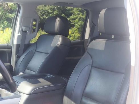 Used 2018 Chevrolet Silverado 1500 LTZ Z71 w/ LPO, Black Pack AWD/4WD image 22
