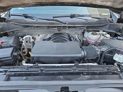 Used 2024 Chevrolet Silverado 1500 ZR2 w/ Technology Package image 19