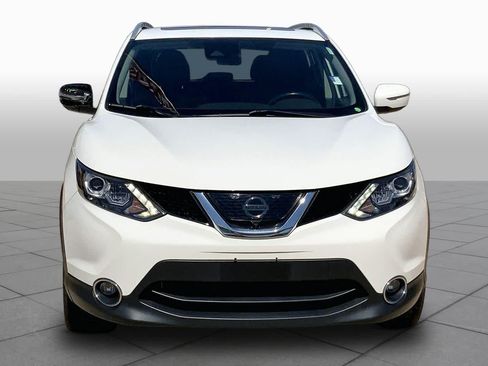 Used 2017 Nissan Rogue Sport SL w/ SL Premium Package AWD/4WD image 4