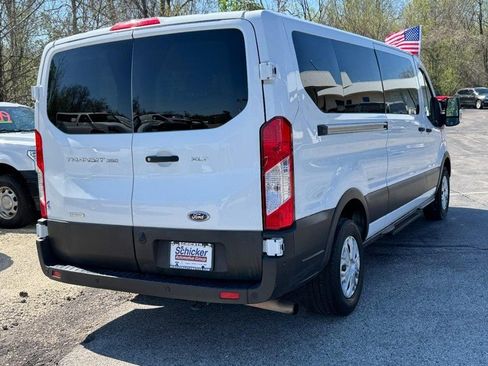 Used 2023 Ford Transit 350 XLT RWD image 3