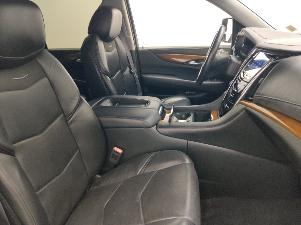 Used 2017 Cadillac Escalade ESV Premium Luxury AWD/4WD image 21