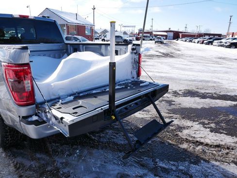 Certified 2022 Ford F150 XLT w/ Equipment Group 302A High image 9