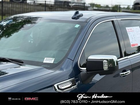 Used 2023 GMC Sierra 1500 SLT AWD/4WD image 12