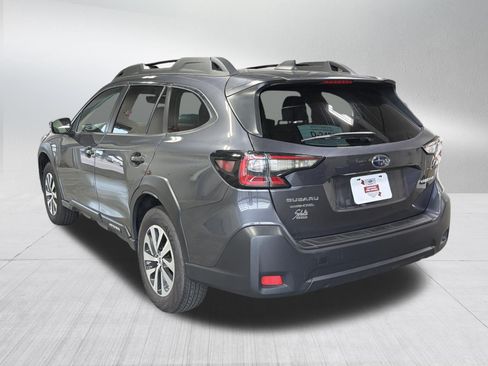 Used 2025 Subaru Outback Premium w/ Popular Package #1A AWD/4WD image 5