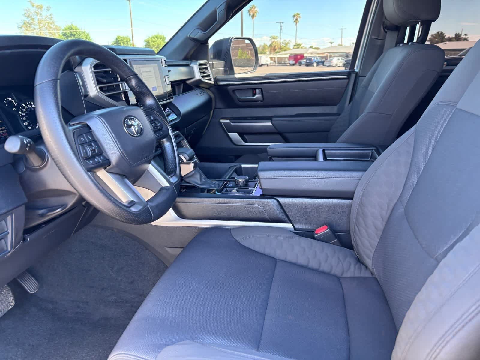 Certified 2025 Toyota Tundra SR5 AWD/4WD image 15