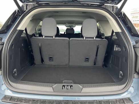 New 2026 Ford Explorer Active image 45