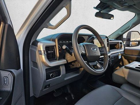 New 2026 Ford F350 XL image 3