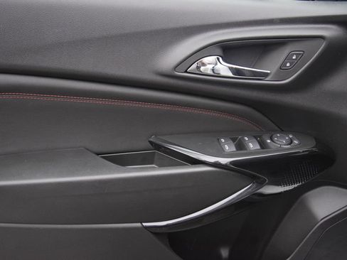 Used 2026 Chevrolet Trax RS w/ Driver Confidence Package FWD image 26