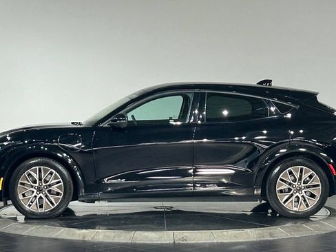Used 2024 Ford Mustang Mach-E Premium RWD image 6