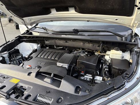 Used 2015 Toyota Highlander Limited Platinum image 21