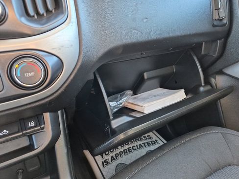 Used 2021 Chevrolet Colorado LT w/ Fleet Safety Package image 19