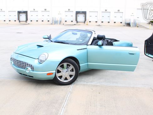 Used 2002 Ford Thunderbird RWD image 22