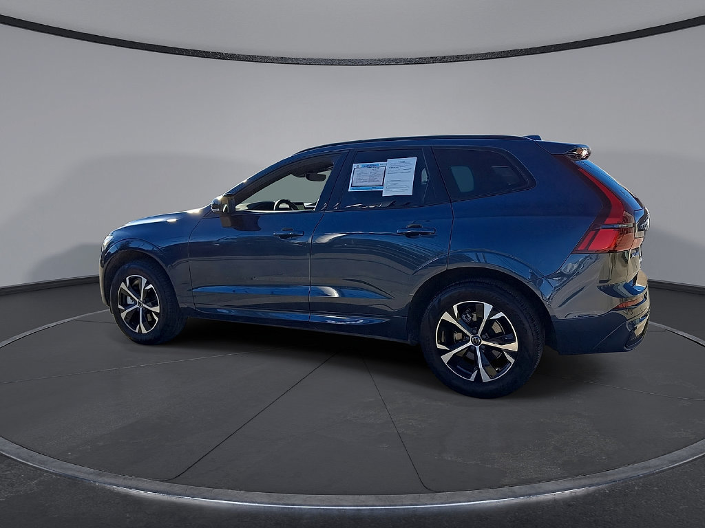 Certified 2026 Volvo XC60 B5 Core AWD/4WD image 9