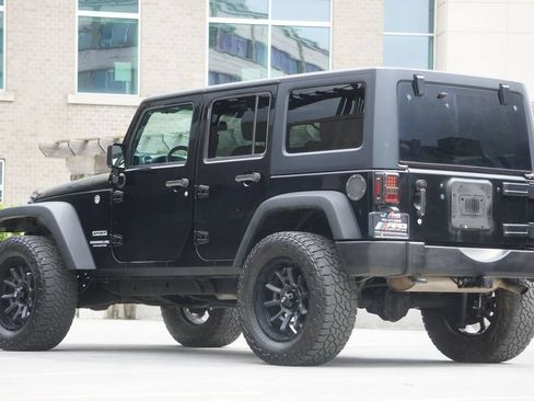 Used 2016 Jeep Wrangler Unlimited Sport w/ Quick Order Package 24S AWD/4WD image 11