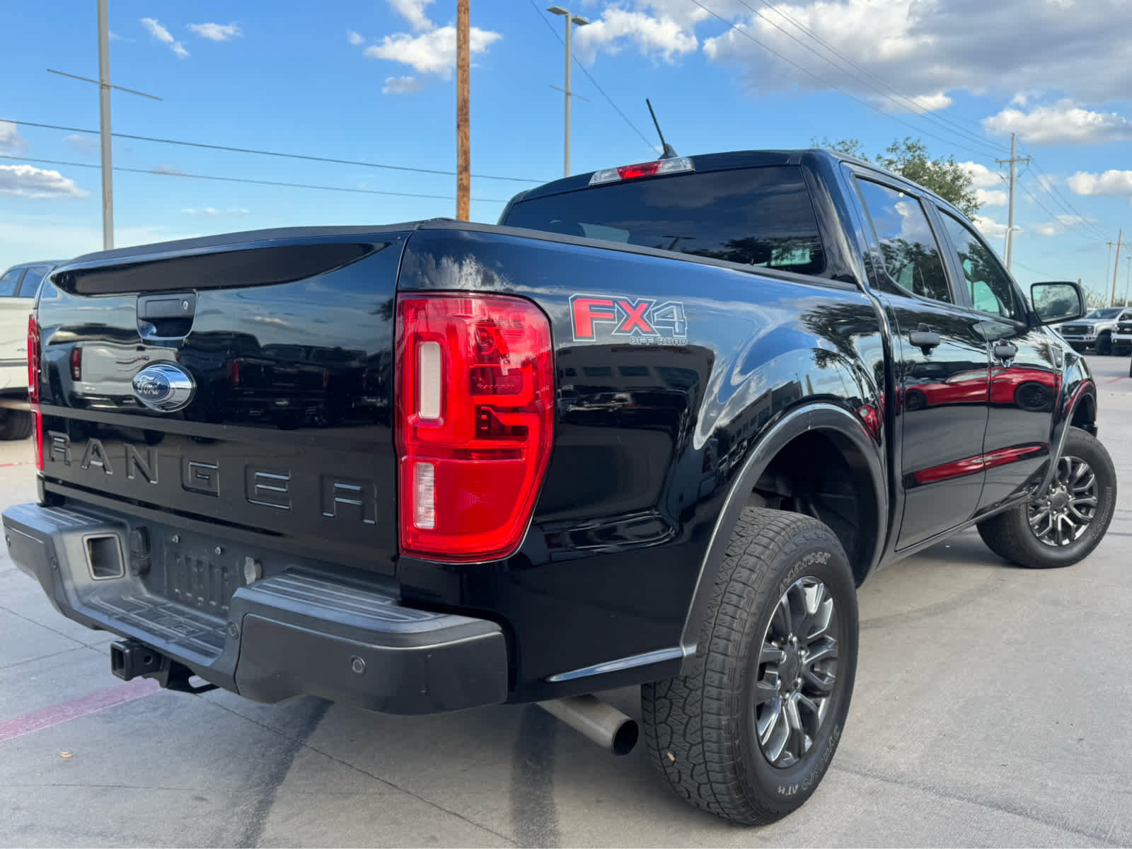 Used 2020 Ford Ranger XLT w/ Equipment Group 301A Mid AWD/4WD image 3