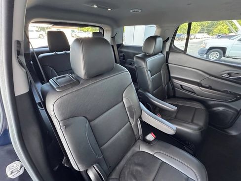 Used 2023 GMC Acadia SLT AWD/4WD image 26