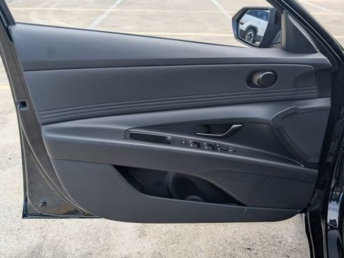 New 2026 Hyundai Elantra Sport FWD image 10