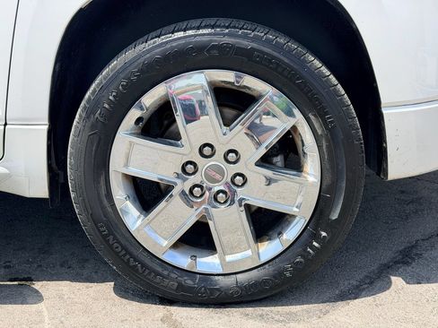 Used 2016 GMC Acadia Denali FWD image 40