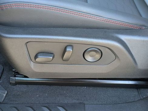 New 2026 Chevrolet Colorado Z71 w/ Technology Package image 12