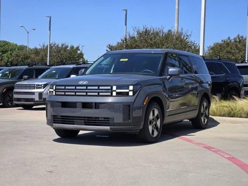 New 2026 Hyundai Santa Fe SE image 2