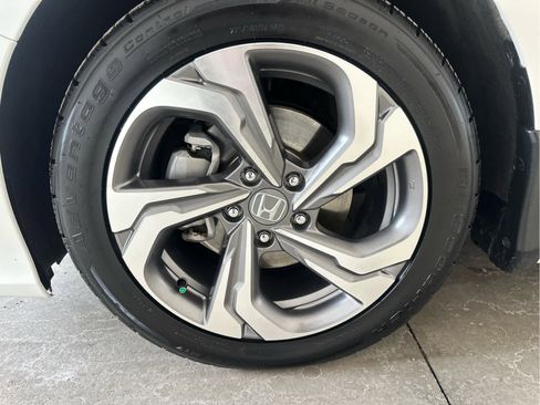 Used 2020 Honda Accord EX-L image 10