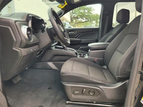 Used 2023 Chevrolet Colorado LT w/ LT Convenience Package II image 11