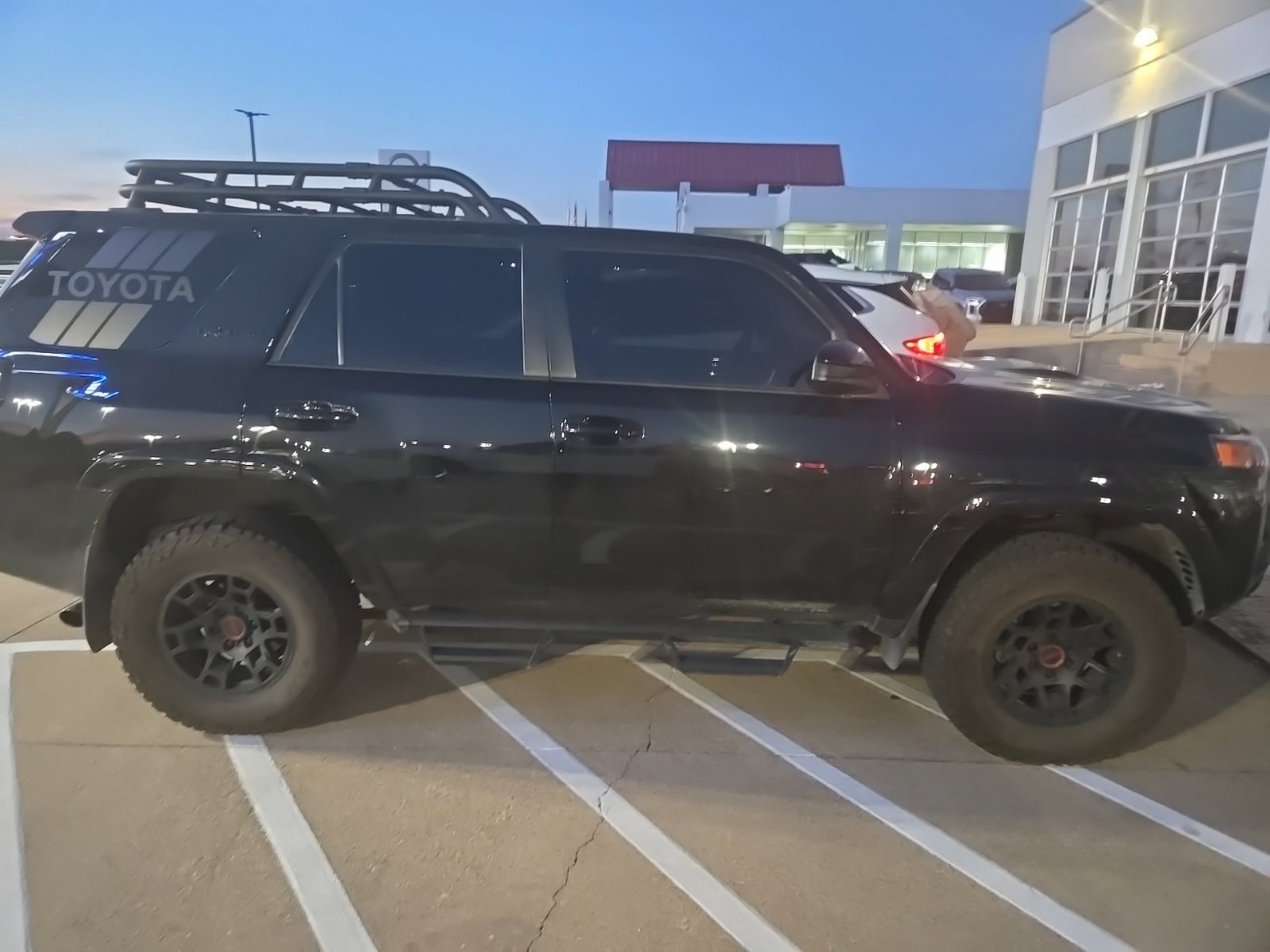 Used 2021 Toyota 4Runner TRD Pro AWD/4WD image 4