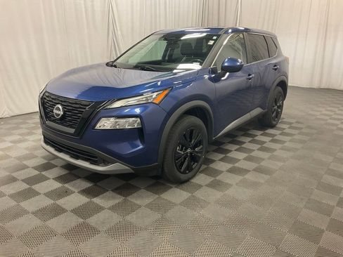Used 2023 Nissan Rogue SV AWD/4WD image 10