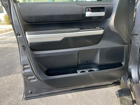 Used 2016 Toyota Tundra SR5 image 24